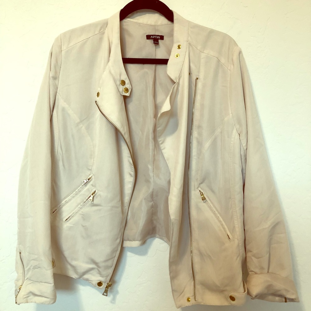 {Apt. 9} Light Jacket